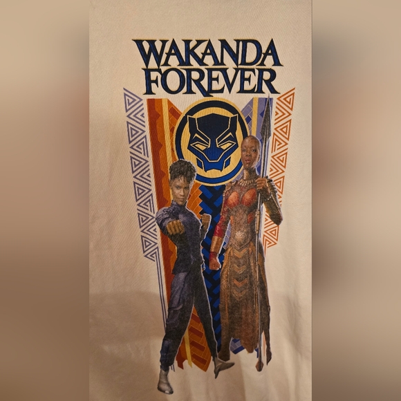 #2021 Wakanda forever black panther marvel studios sweatershirt oversized - Picture 4 of 7